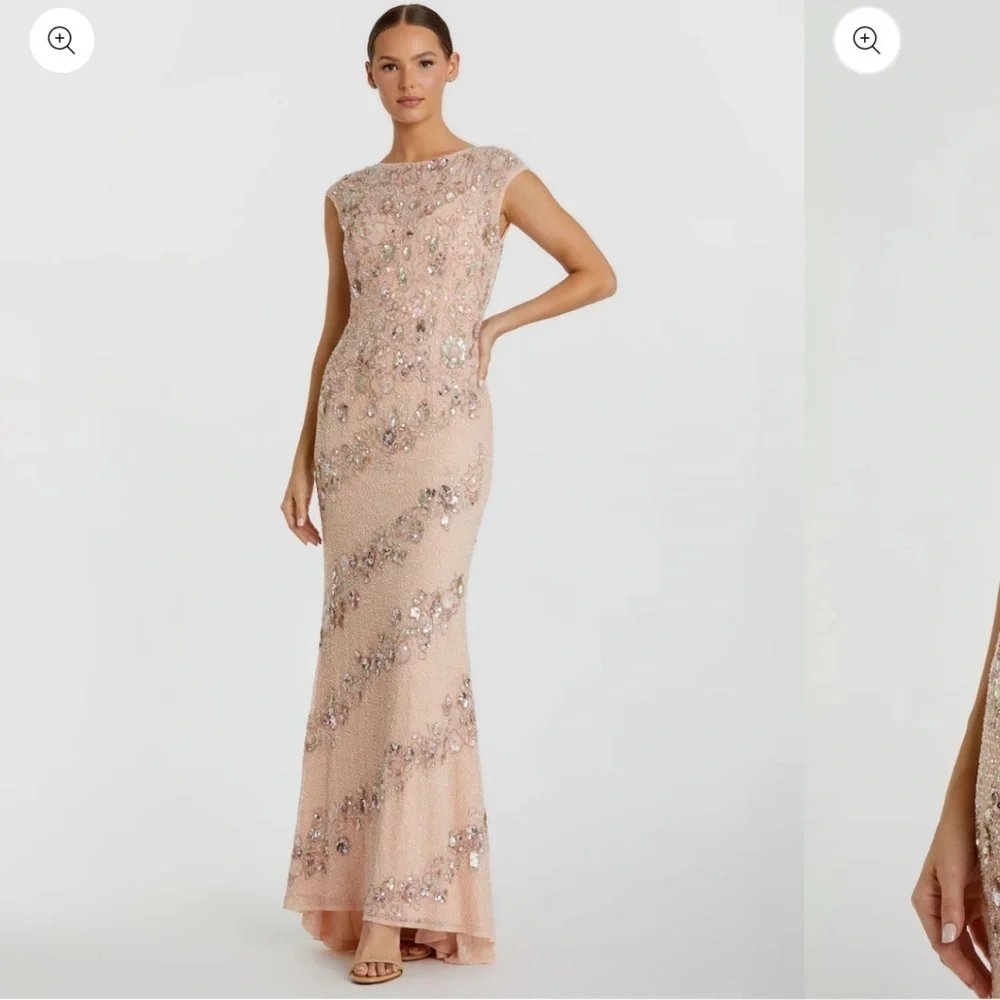 Mac Duggal Nude Silver Bateau Neck Cap Sleeve Floral Beaded Trumpet Gown Size 8
